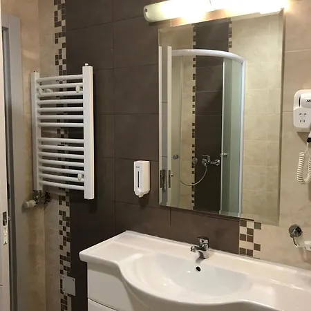 Garni Nevski 4* Βελιγράδι